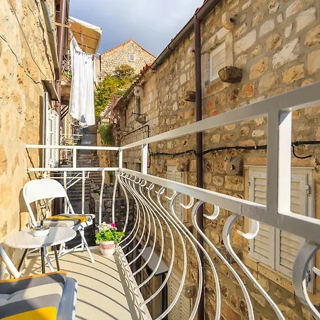 Tatil Evi Nada *